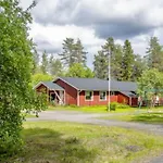 Kitka Riverview Retreat With Sauna Huoneisto