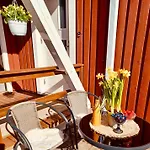 Kitka Riverview Retreat With Sauna *