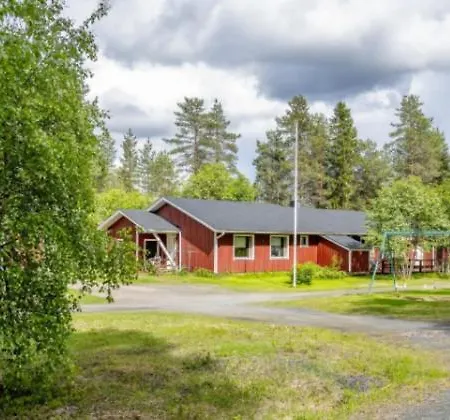 Kitka Riverview Retreat With Sauna شقة