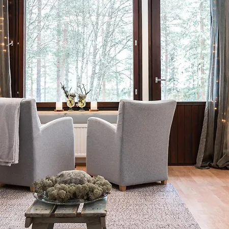 Kitka Riverview Apartment *
